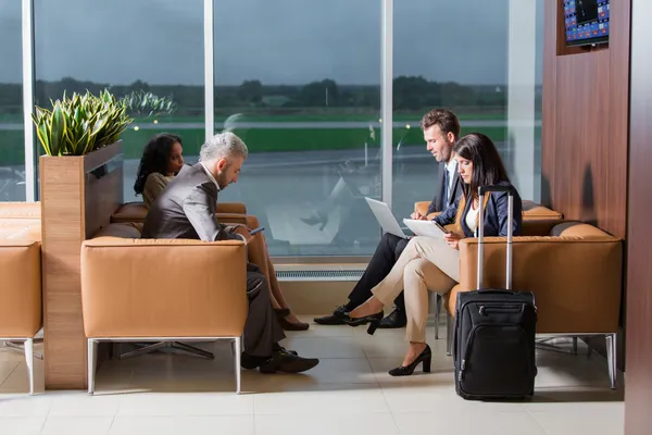 Airport lounge access for travel club members